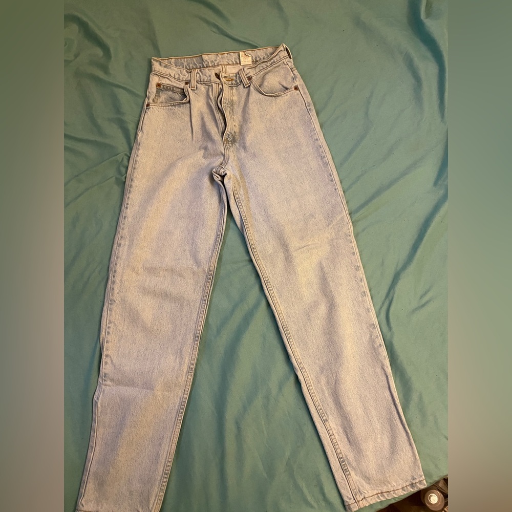 Levi tapered light wash Jean